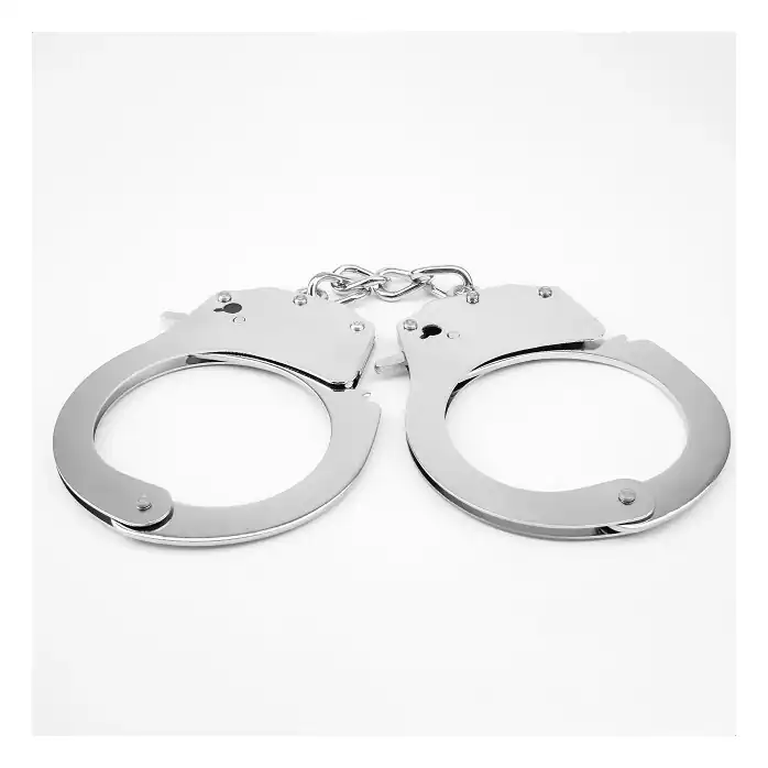 Металлические наручники Luv Punish Cuffs - Hi-Basic