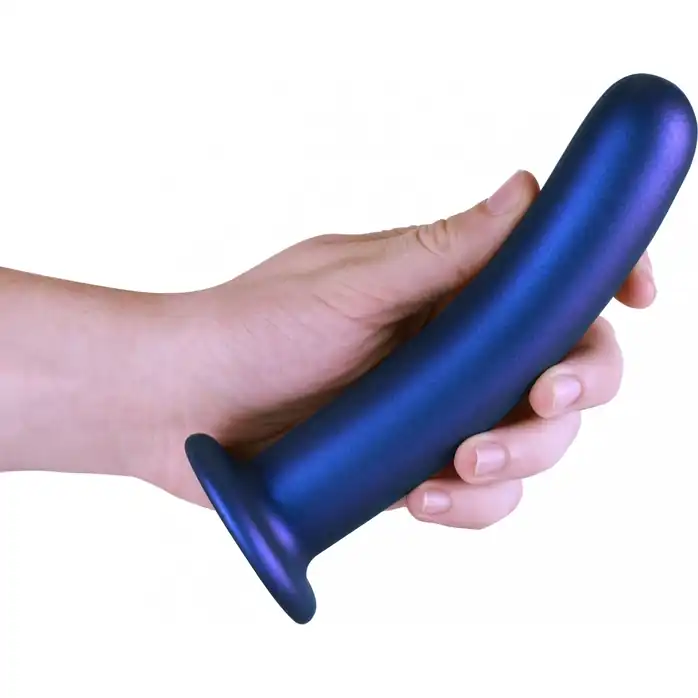 Синий фаллоимитатор Smooth G-Spot - 17,7 см - Ouch!. Фотография 3.