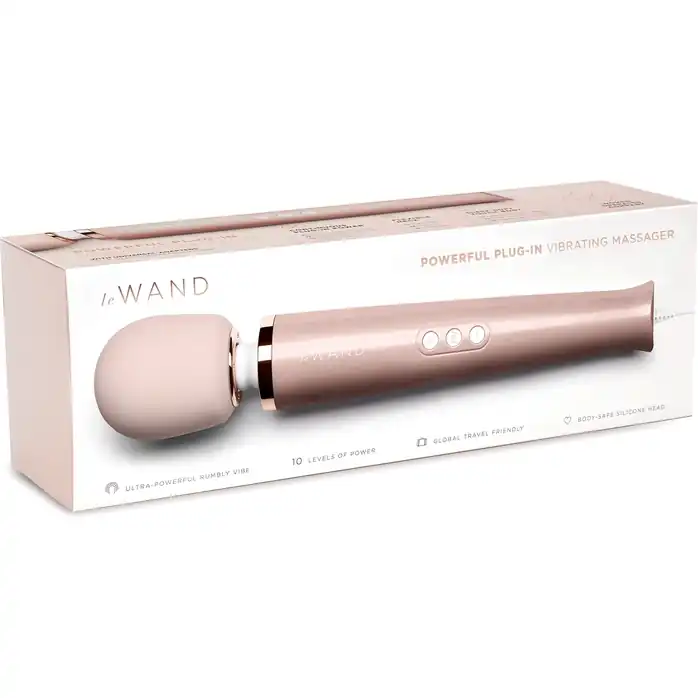Проводной жезловый вибромассажер Le Wand Powerful Plug-In Vibrating Massger - 34 см. Фотография 2.