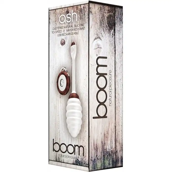 Белое виброяйцо BOOM Ash White с пультом ДУ - Boom. Фотография 2.