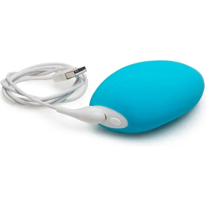 Голубой вибромассажёр We-Vibe Wish Blue. Фотография 2.