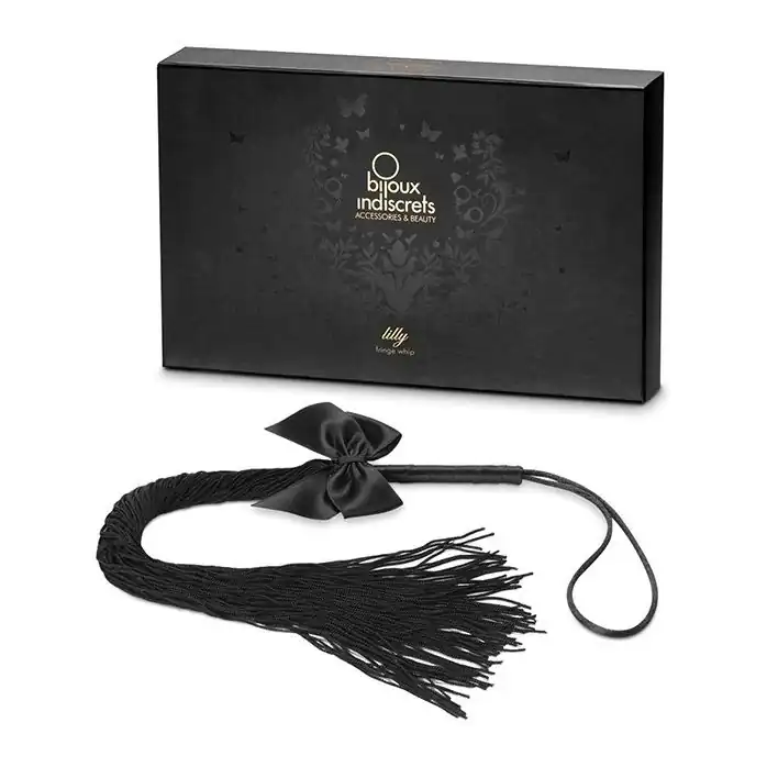 Чёрная плётка Lilly Whip Bijoux. Фотография 2.