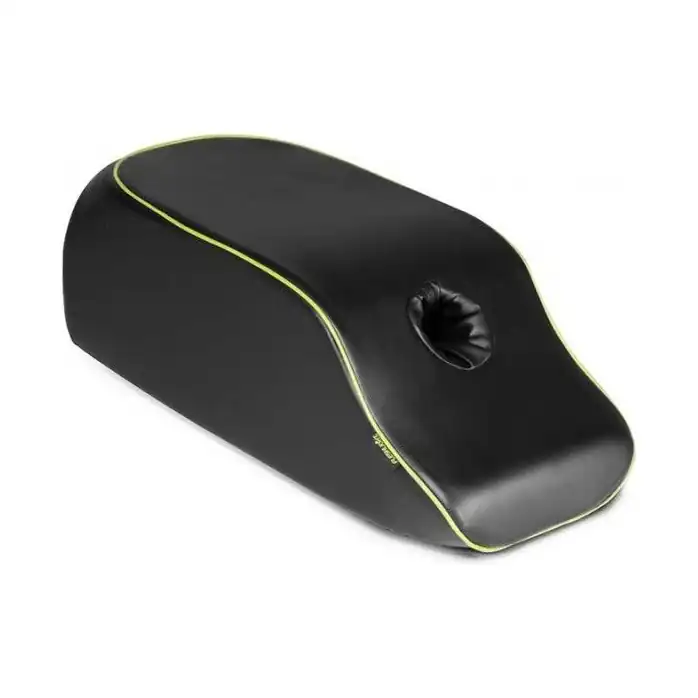 Чёрная кожаная подушка Liberator Retail Fleshlight On a mission с отверстием для мастурбатора