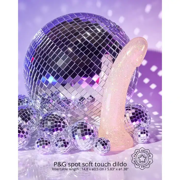 Фаллоимитатор из жидкого силикона с блестками Dildolls Extravaganza. Фотография 3.