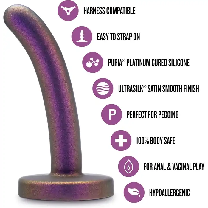 Фиолетовая насадка с гладкой поверхностью Surrender 4.75 Inch Beginner Pegging Dildo - 12 см - Temptasia. Фотография 3.