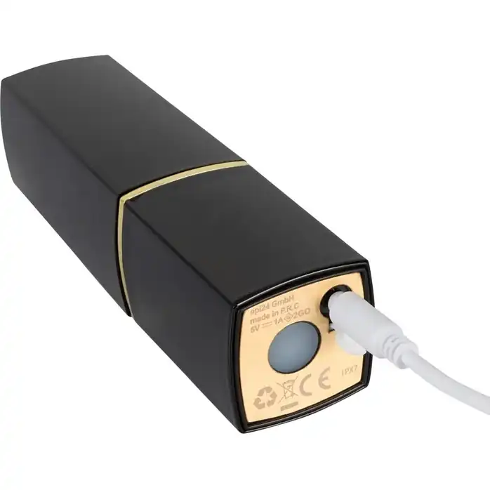 Бесконтактный стимулятор клитора в форме помады Womanizer W-260 2GO в чёрном корпусе. Фотография 2.