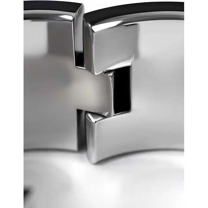 Серебристые широкие наручники Metal - Metal. Фотография 4.